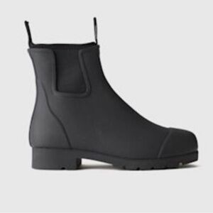 Quince Black Ankle Rain Boots Size 6